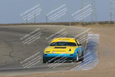 media/Oct-29-2022-CalClub SCCA (Sat) [[e05833b2e9]]/Race Group 4/Qualifying (Outside Grapevine)/